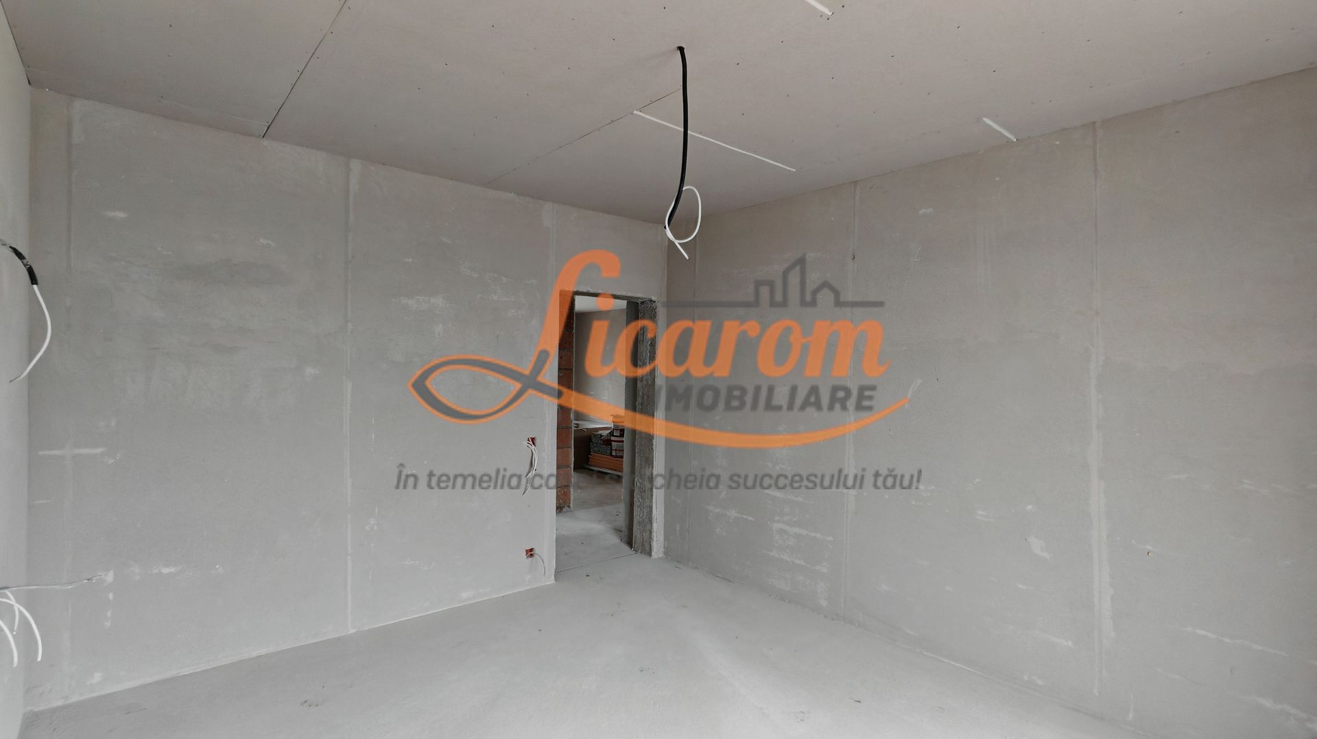 Casa la cheie in CRISTIAN pe Parter, zona de vile,250.000 euro - imaginea 20