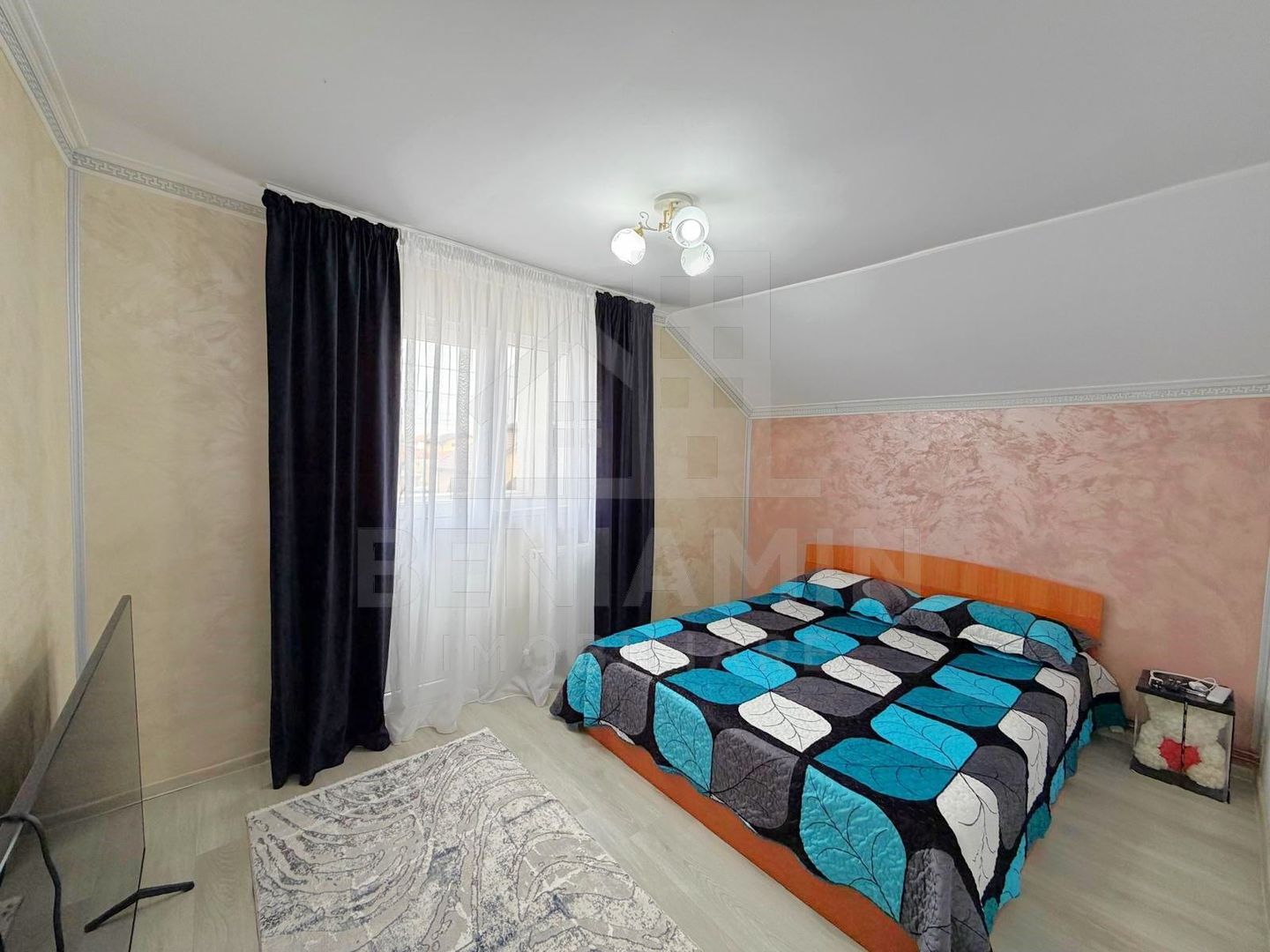 Casa P+M- 110mp- 4Dormitoare-2Bai-Toate Utilitatile-Popoveni - imaginea 6
