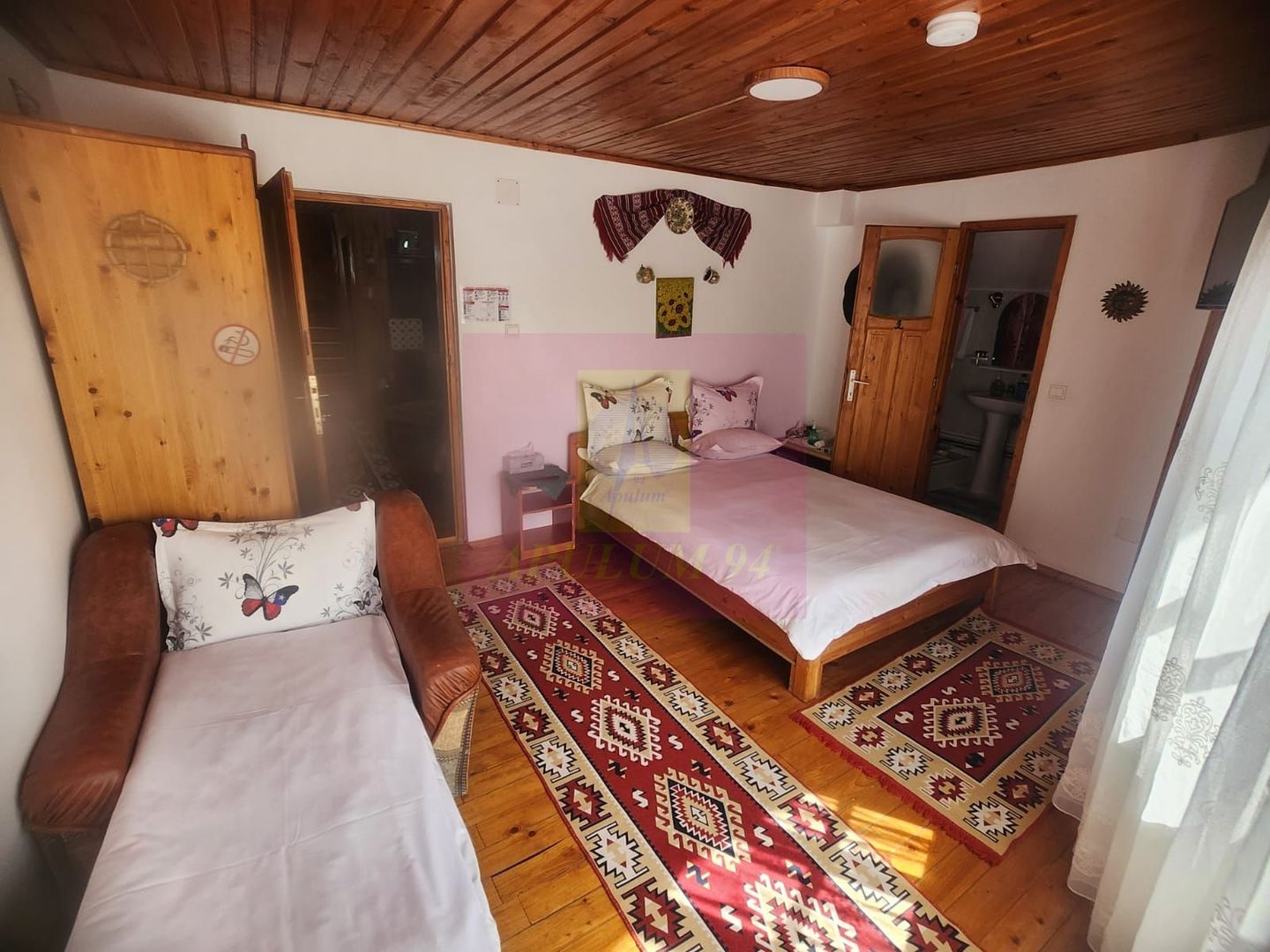 Vila de vacanta de vanzare in Busteni - Zona Zamora - imaginea 9