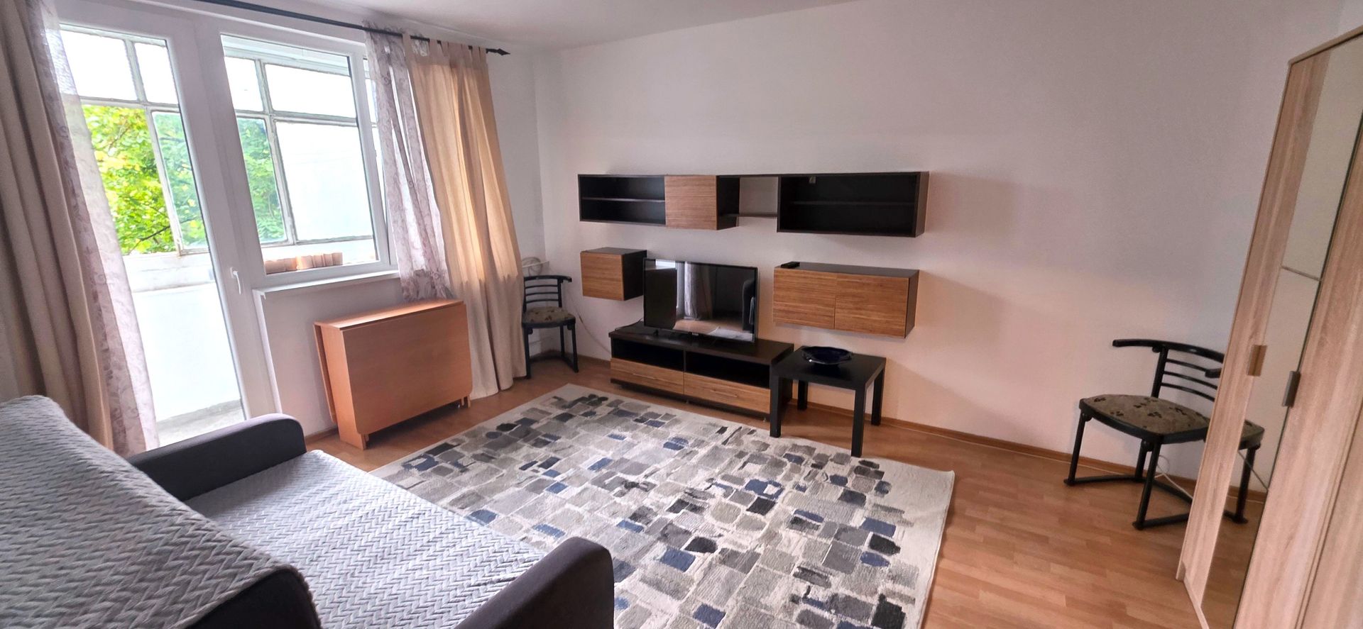 Apartament 2 camere decomandat, mobilat și utilat  Drumul Taberei parc - imaginea 5