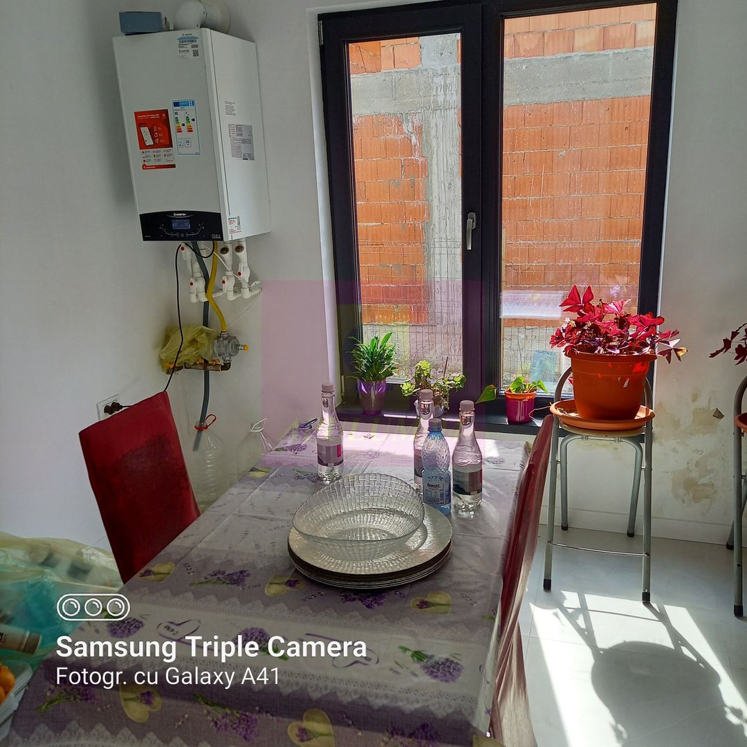 Vila P+1+pod- Fundeni- Dobroesti - imaginea 4