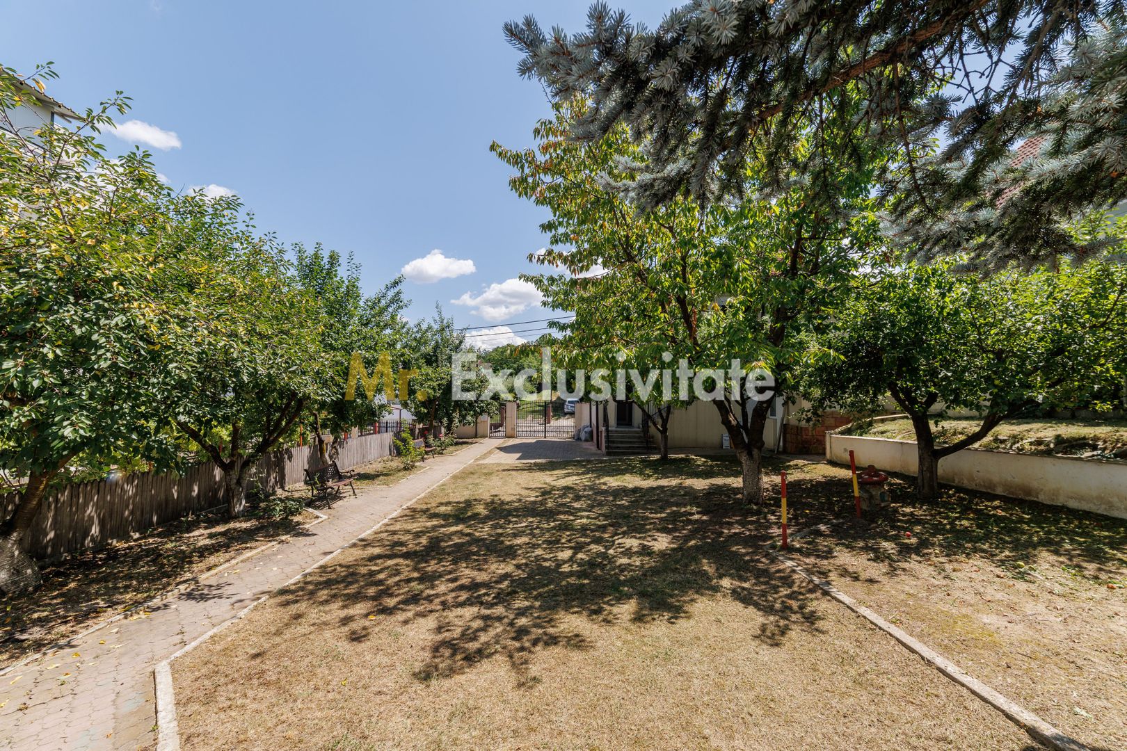 Proprietate multifunctionala | Doua cladiri | 581 mp | Pitesti - imaginea 31