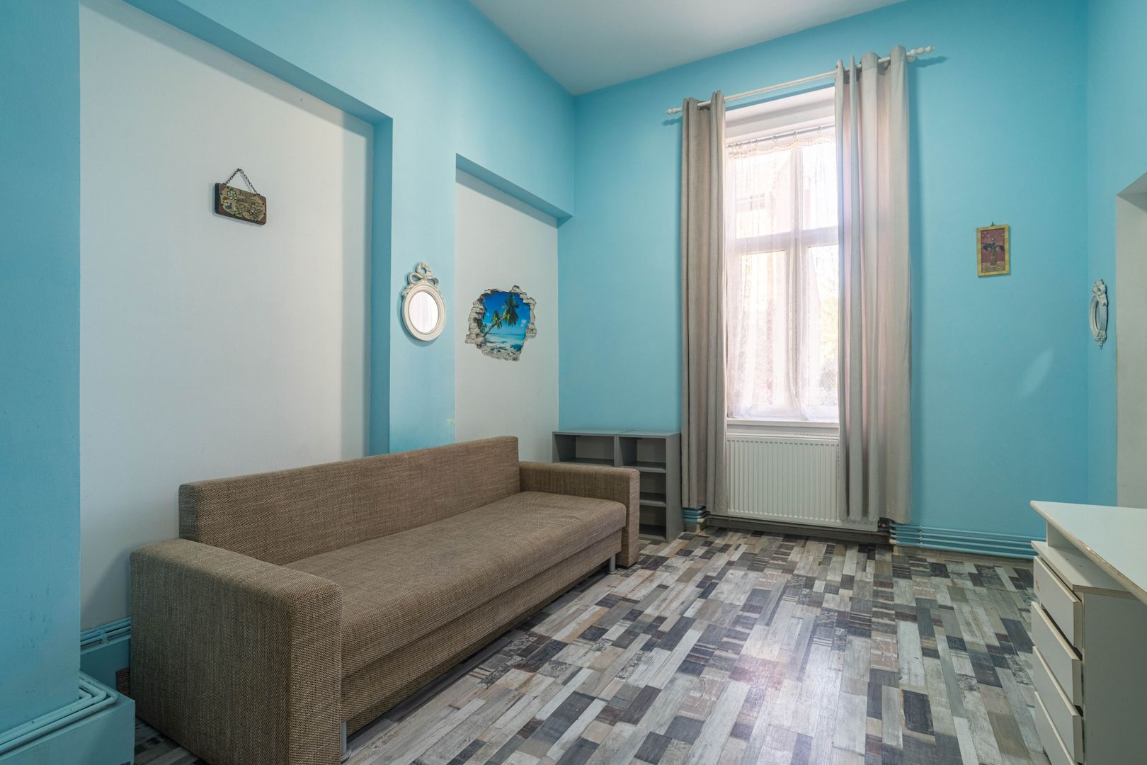 Imagine 2 - Apartament cu 1 cameră – Central, Arad | Renovat, mobilat și utilat