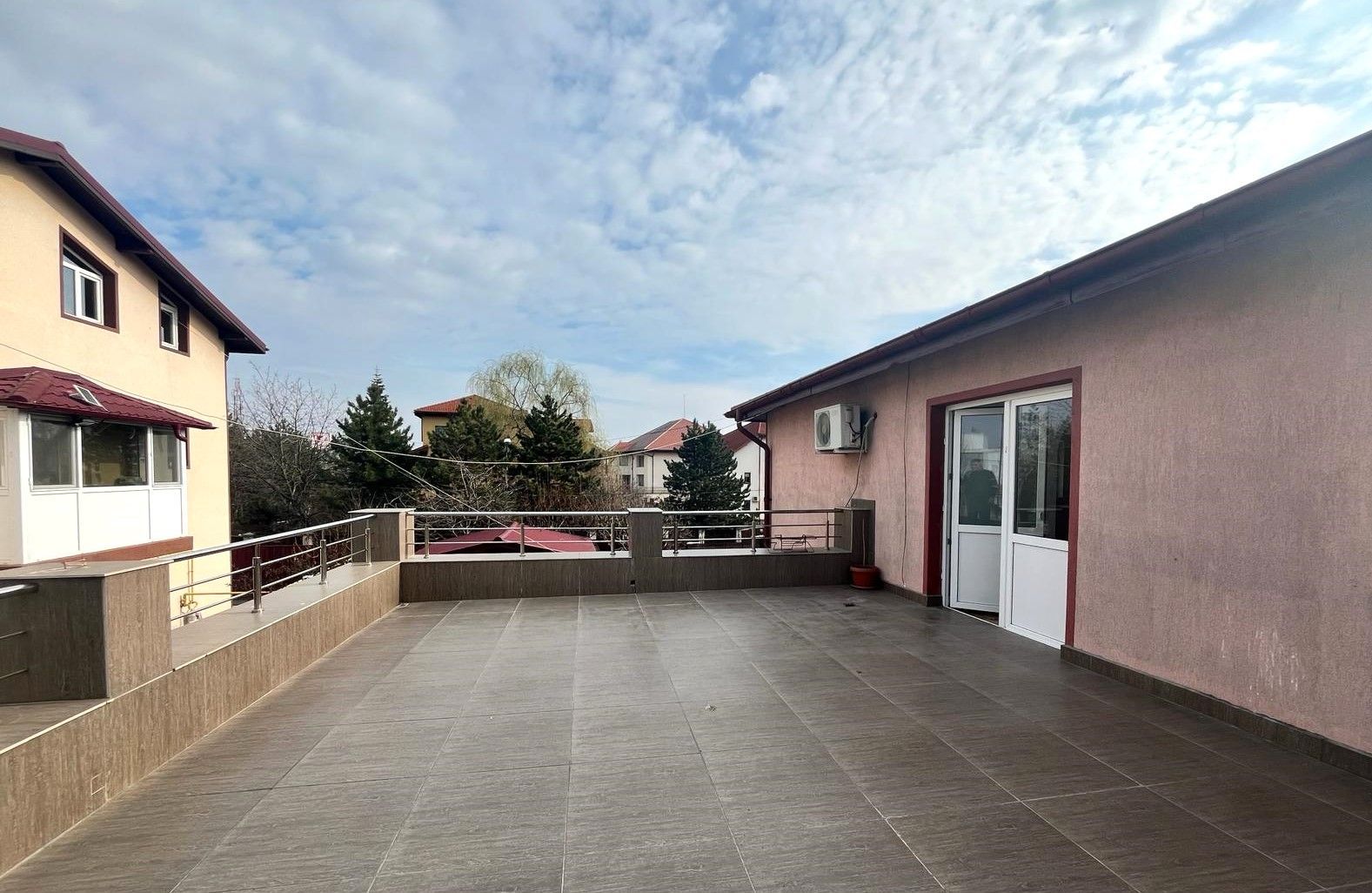 Inchiriere casa activitati office sau spatiu locativ Baneasa - imaginea 5