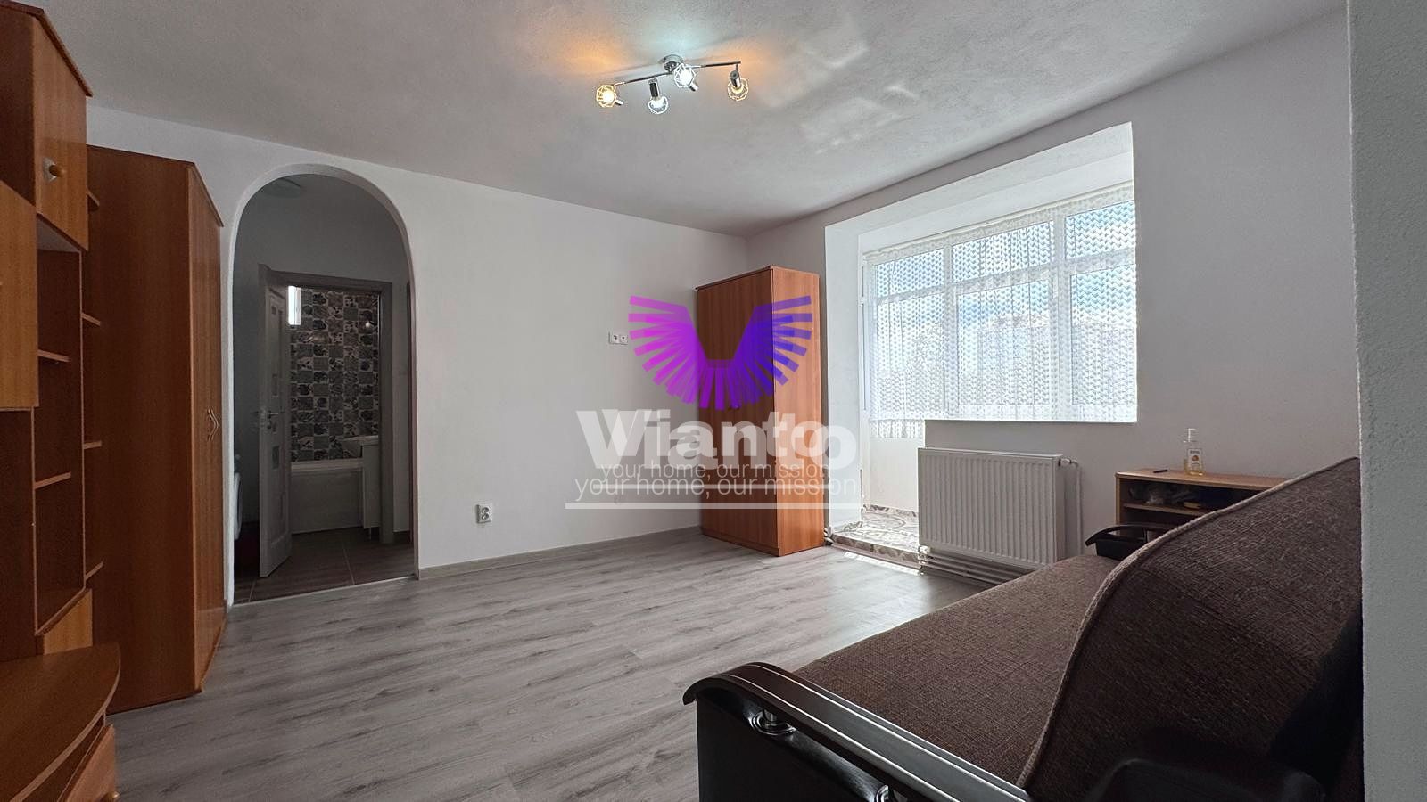 Apartament 3 camere mobilat prima inchiriere Hipodrom I-Luptei