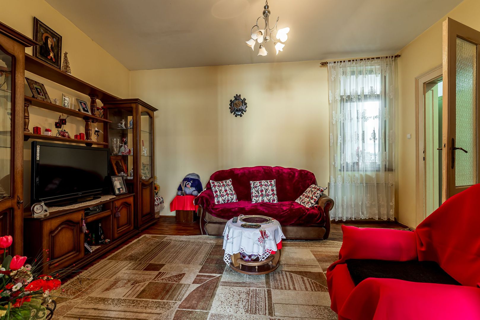 Imagine 2 - Apartament cu 3 Camere la Casă pe Strada I.L. Caragiale, Arad