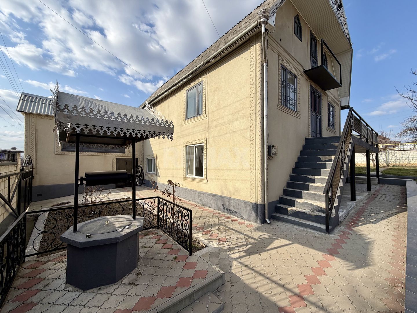 Casa în or.Ialoveni centru - imaginea 5