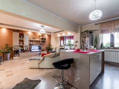 Apartament 2 camere – Zona Intim | Etaj 3 cu lift | 78.500 €