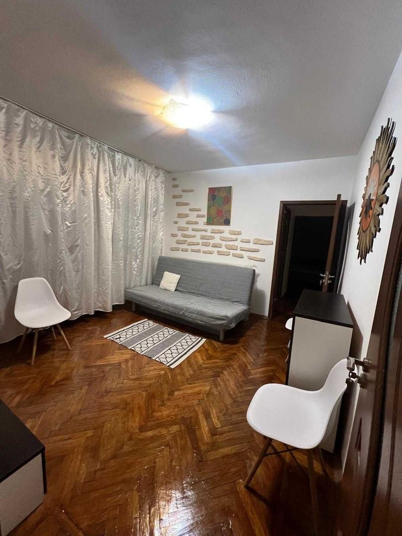 Proprietar inchiriez apartmanet Floreasca / Promenada