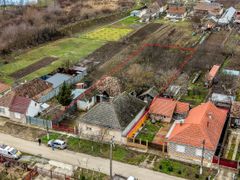 VÂNDUT! Casă de vanzare cu 3 camere in Chisineu Cris