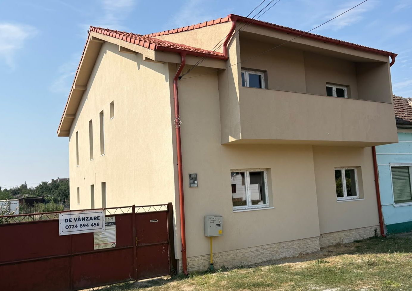 Imagine 13 - Casă nouă cu etaj semifinalizată, zonă liniștită în Aradul Nou
