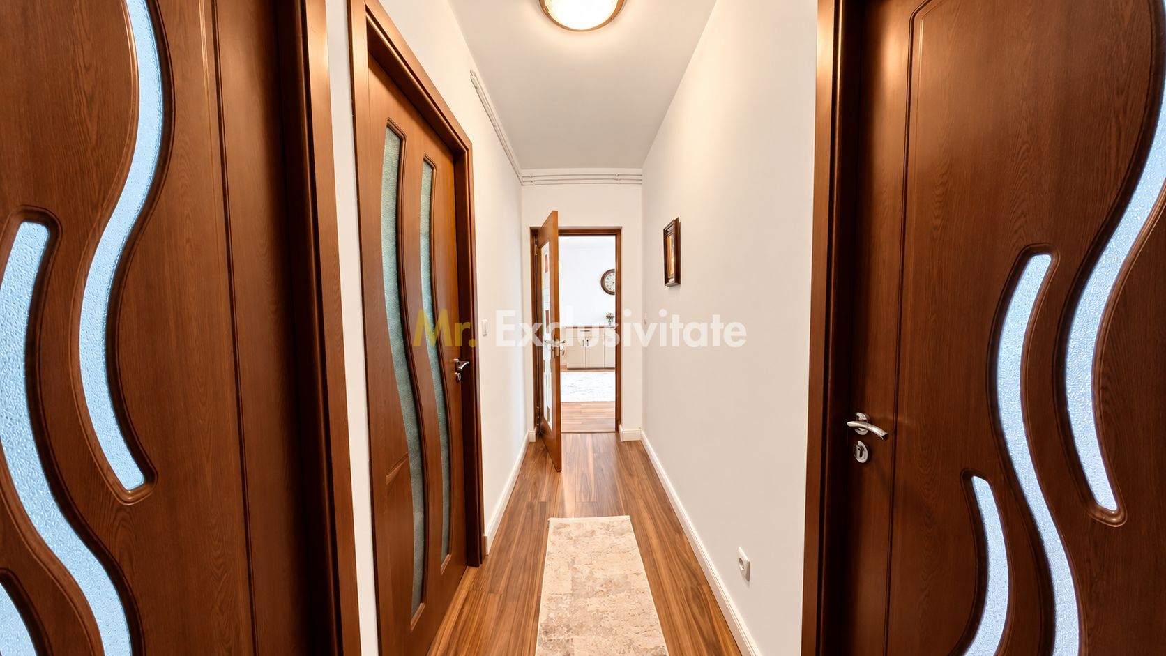 DE ÎNCHIRIAT 4 CAMERE - SEMICENTRAL - imaginea 8