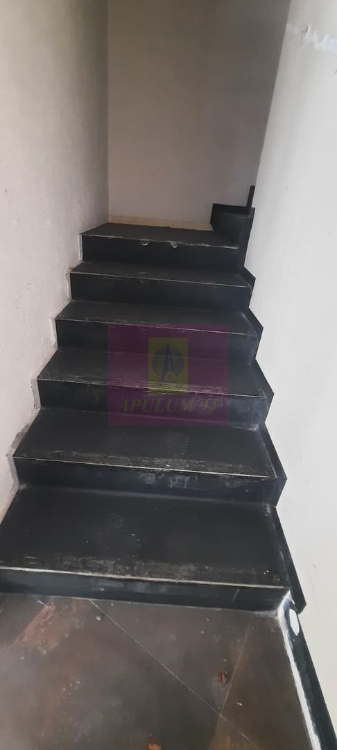 Inchiriere spatiu comercial in zona Decebal-Alba Iulia, parcare