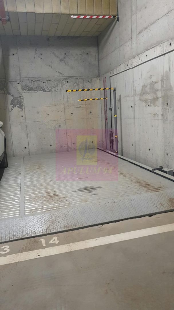 2 cam mobilate, lux, cu terasa și parcare, metrou Pacii - imaginea 5