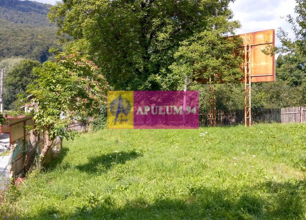 Teren de vânzare în Comarnic - Zona Posada