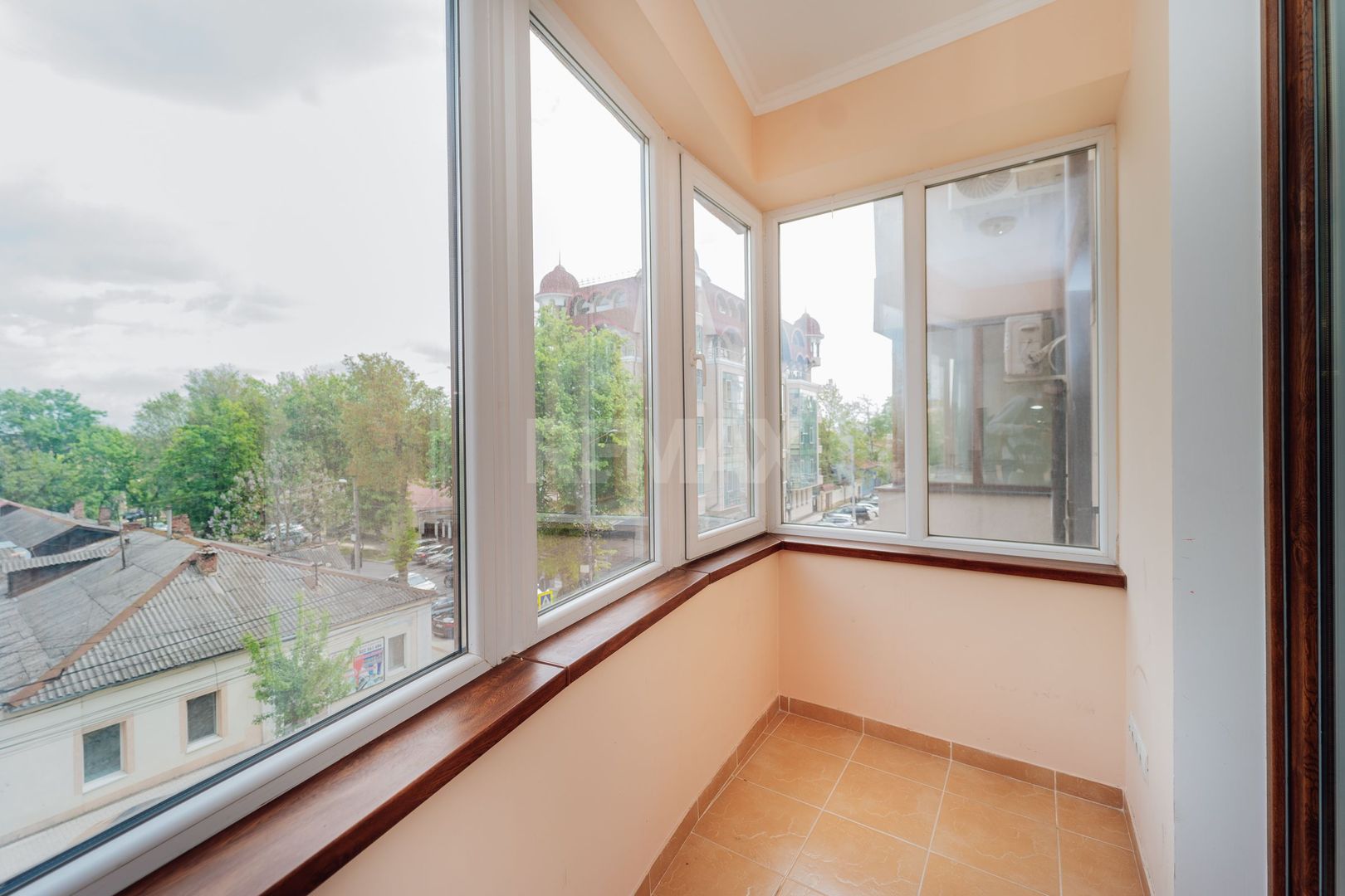Apartament spre chirie – Centru - imaginea 10