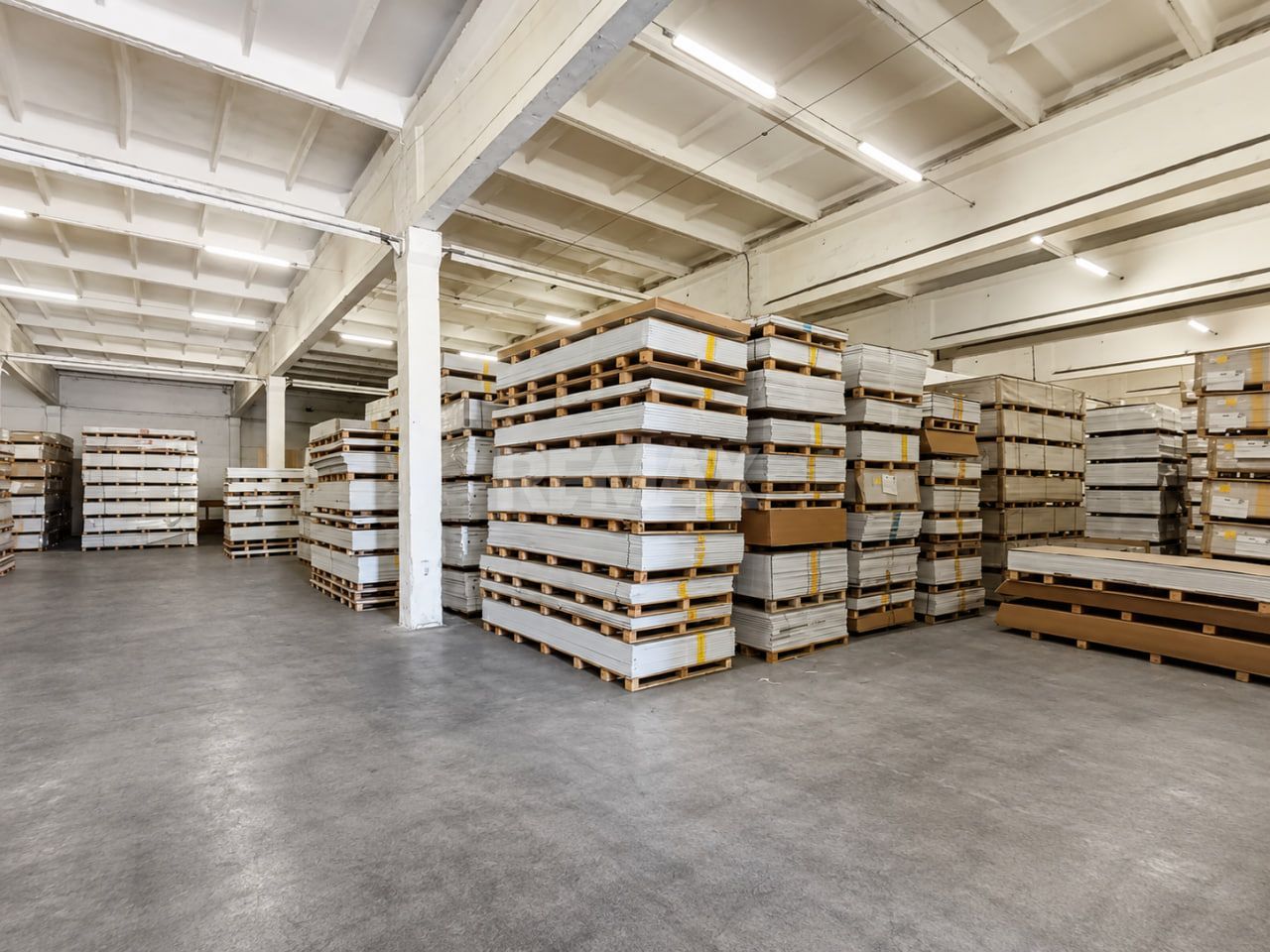 Spațiu industrial în chirie | 800 m² | Sângera, Chișinău
