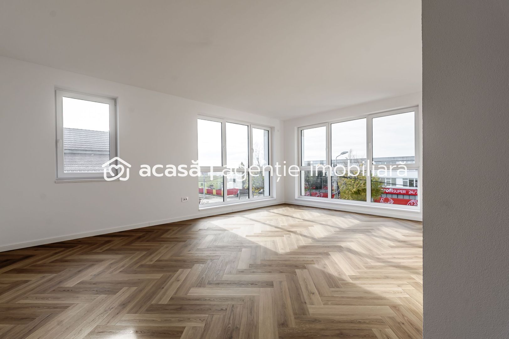 Imagine 9 - Clădire nouă P+2 cu showroom și birouri în Arad