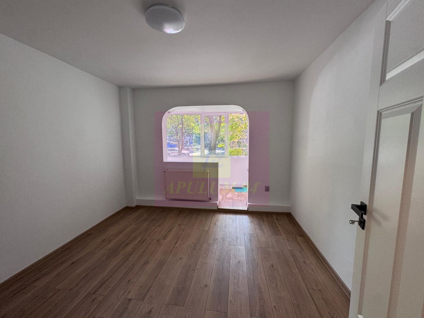 Apartament 4 camere bd Tineretului cu Centrala proprie+parcare - imaginea 8