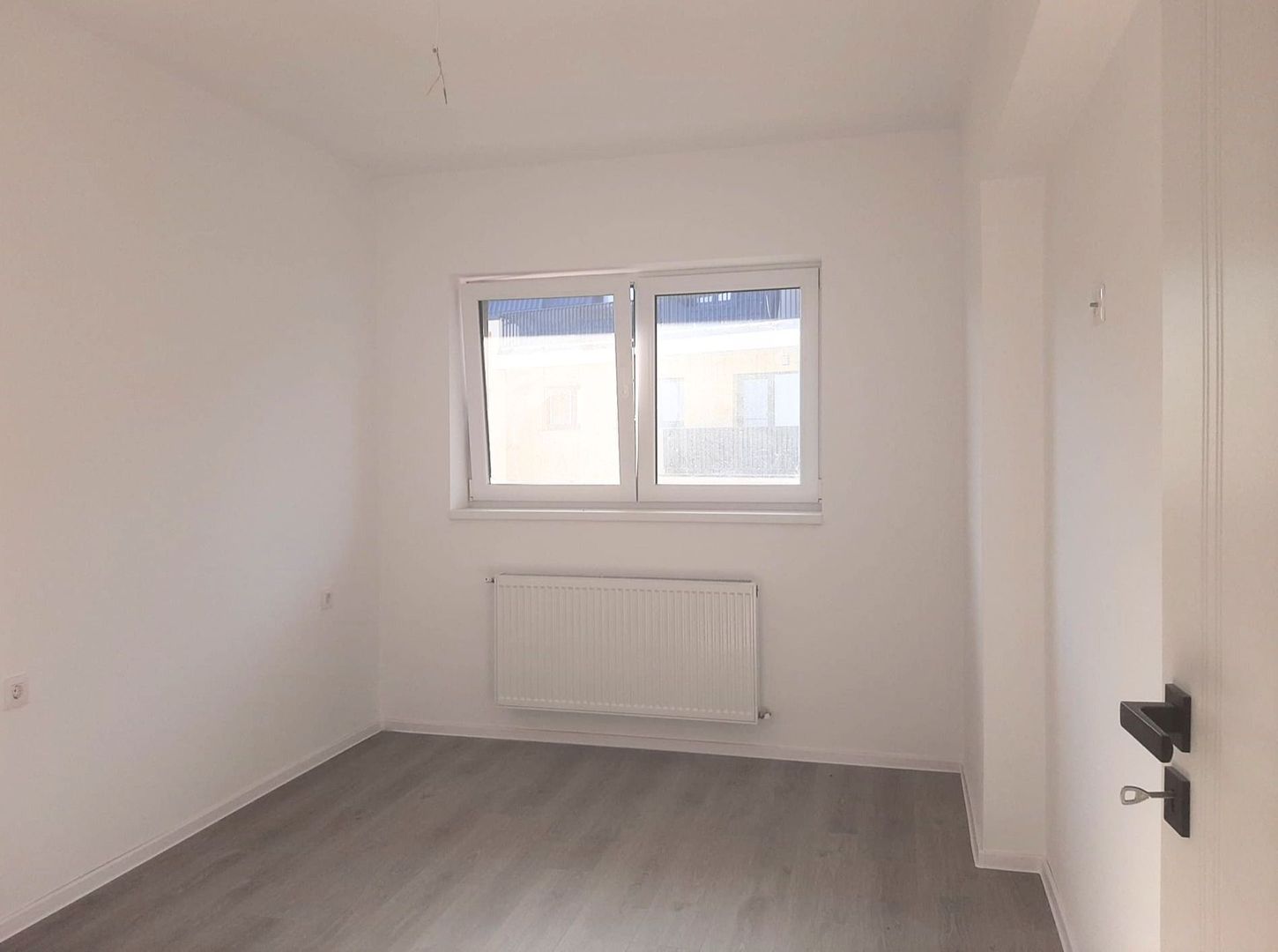 Apartament cu 3 camere situat la etajul 3 zona rezidentiala Rasnov - imaginea 21