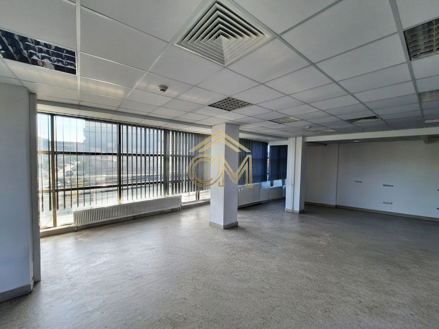 Spațiu Comercial/Birouri-160 MPU-Hipodrom-Versatil