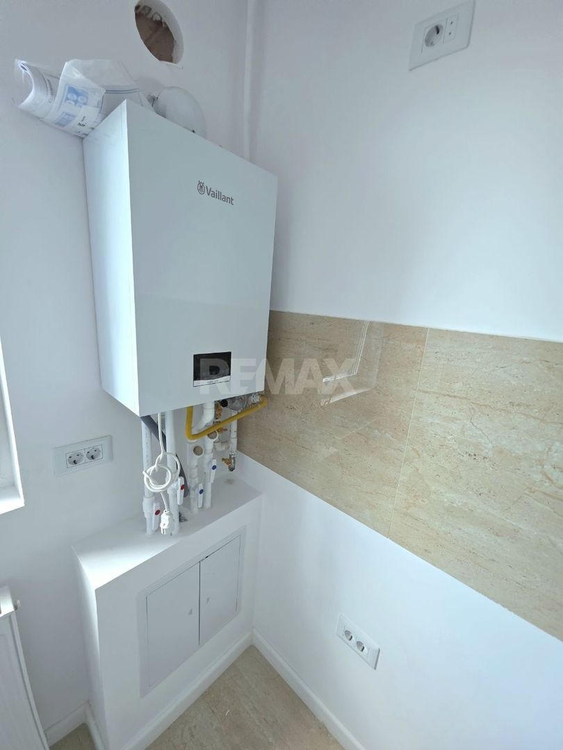 Apartament cu 3 camere în București, România - imaginea 8