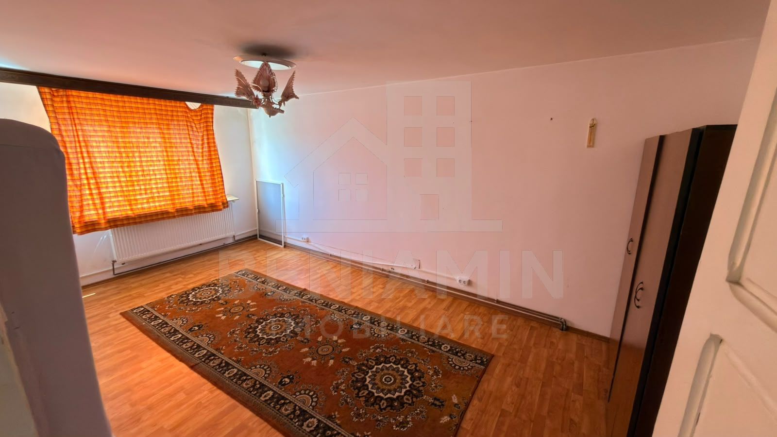 De vanzare casa tip duplex Piata Chiriac 222mp - imaginea 5