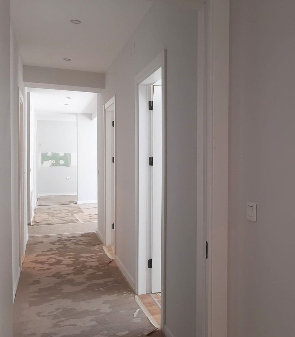 APARTAMENT PREMIUM CU 5 CAMERE ȘI GRĂDINĂ PRIVATĂ DE 160 MP - imaginea 12