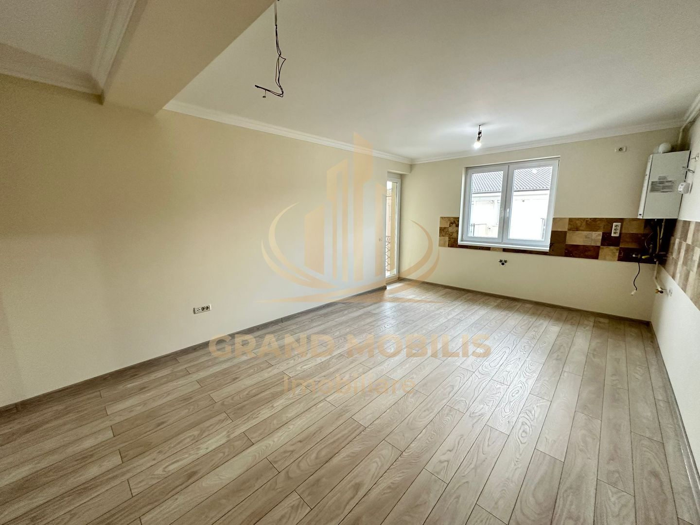 2 Cam, 2 dressing-uri, Finisaje Premium | Giroc– Hotel IQ | Investitie - imaginea 3