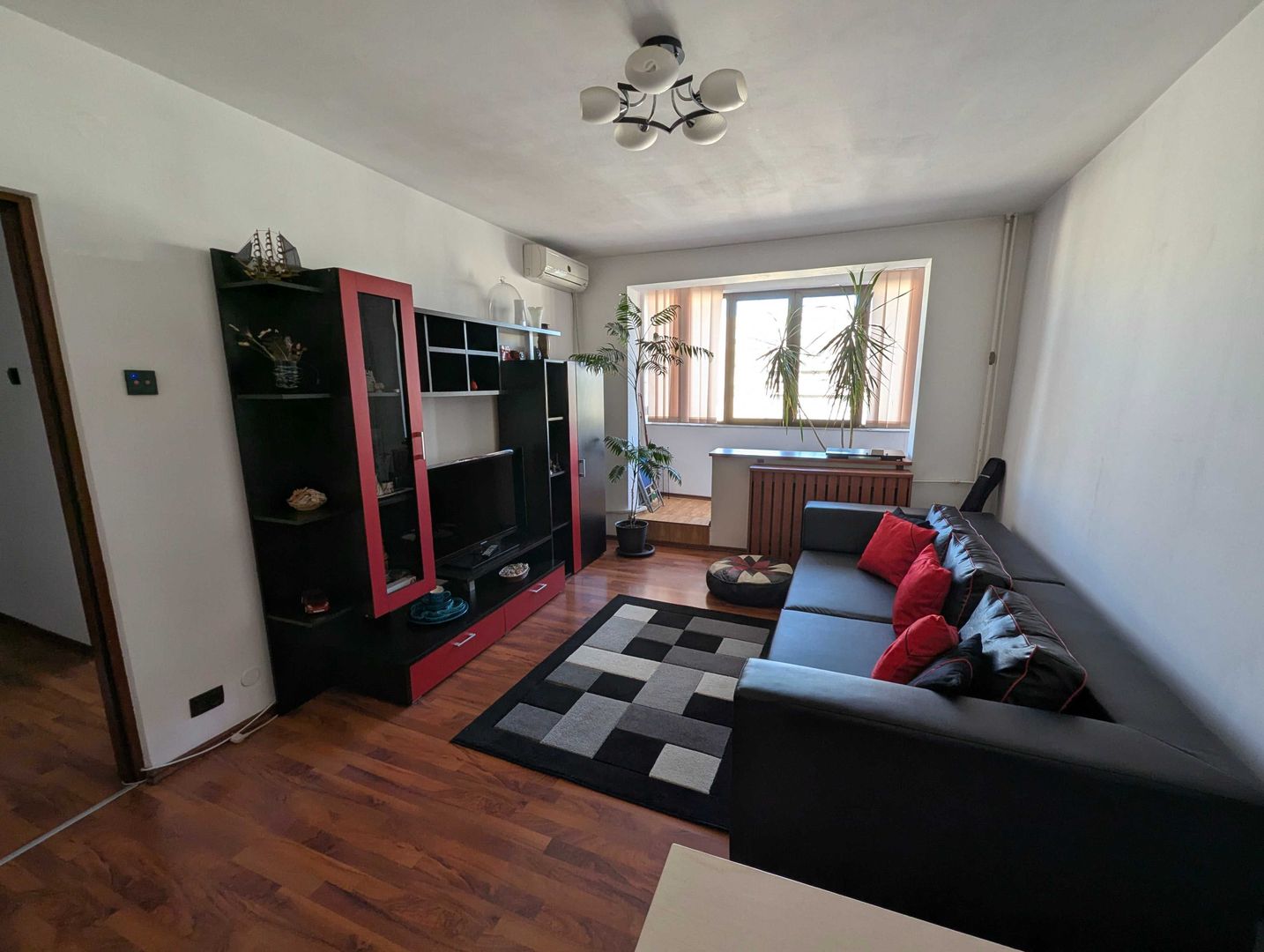 Apartament 2 camere, Gorjului, et 8/10, decomandat, mobilat