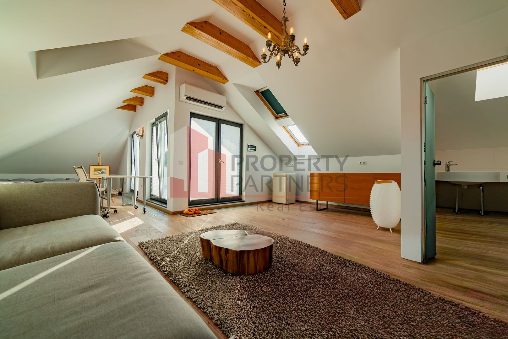 Apartament Duplex Elegant cu Terasă Panoramică – Dealul Cetății, Brașov - imaginea 16