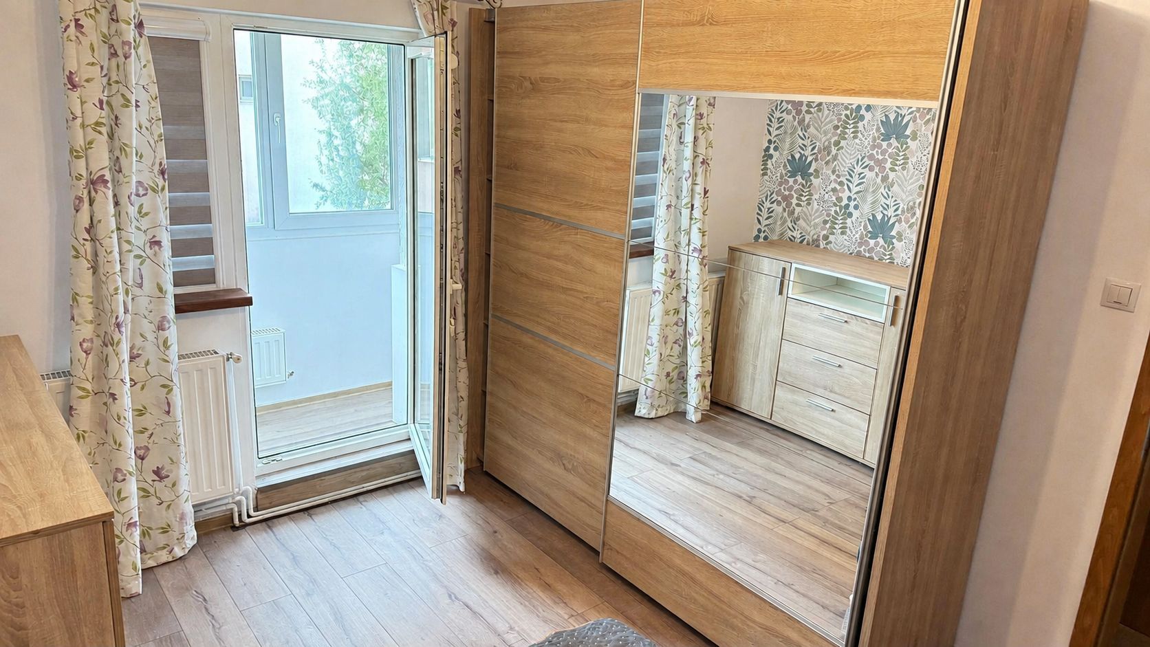 Apartament de închiriat cu 3 camere și 2 băi, 63 mp – zona Dâmbovița - imaginea 5
