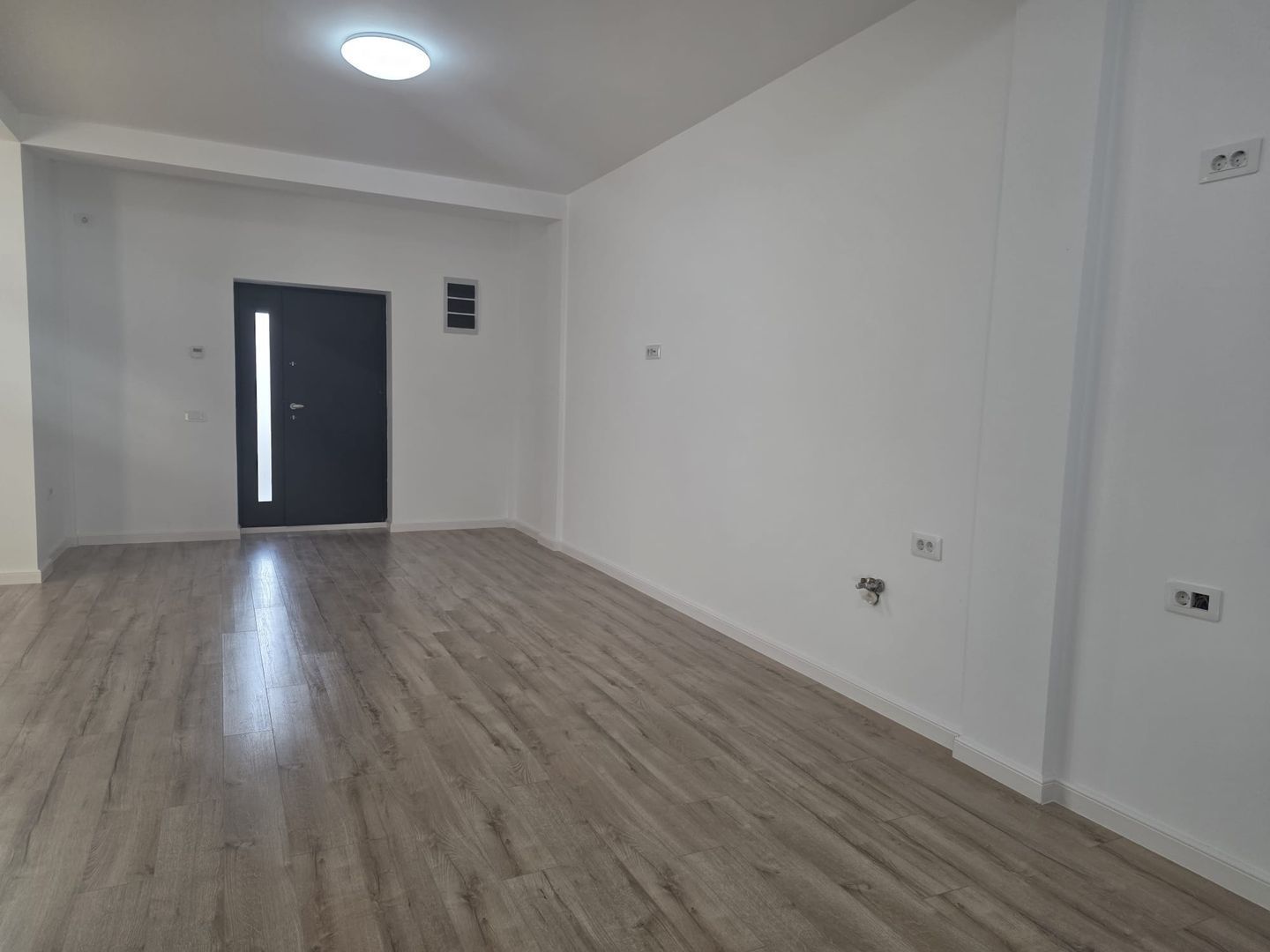 Vilă de Lux P+1 în Tunari –5 Camere, Finisaje Premium - imaginea 7