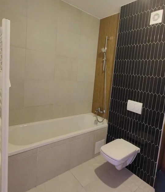 2 camere mobilat cu balcon generos de 9 mp boxă și parcare subterană - imaginea 7