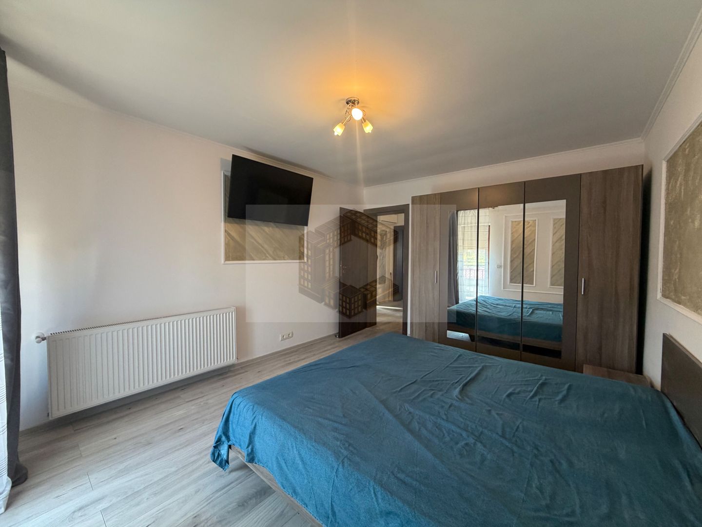 Duplex cu 5 camere și 3 bai, acces auto, Dumbrăvița - imaginea 10
