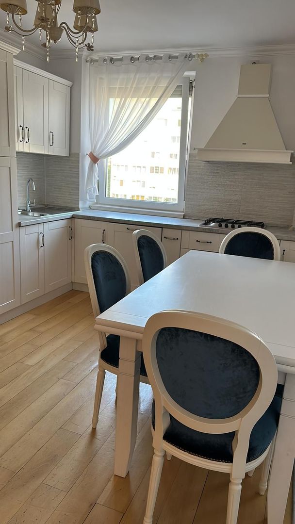Apartament spațios cu 3 camere de închiriat – Bulevardul Dacia, Oradea - imaginea 6