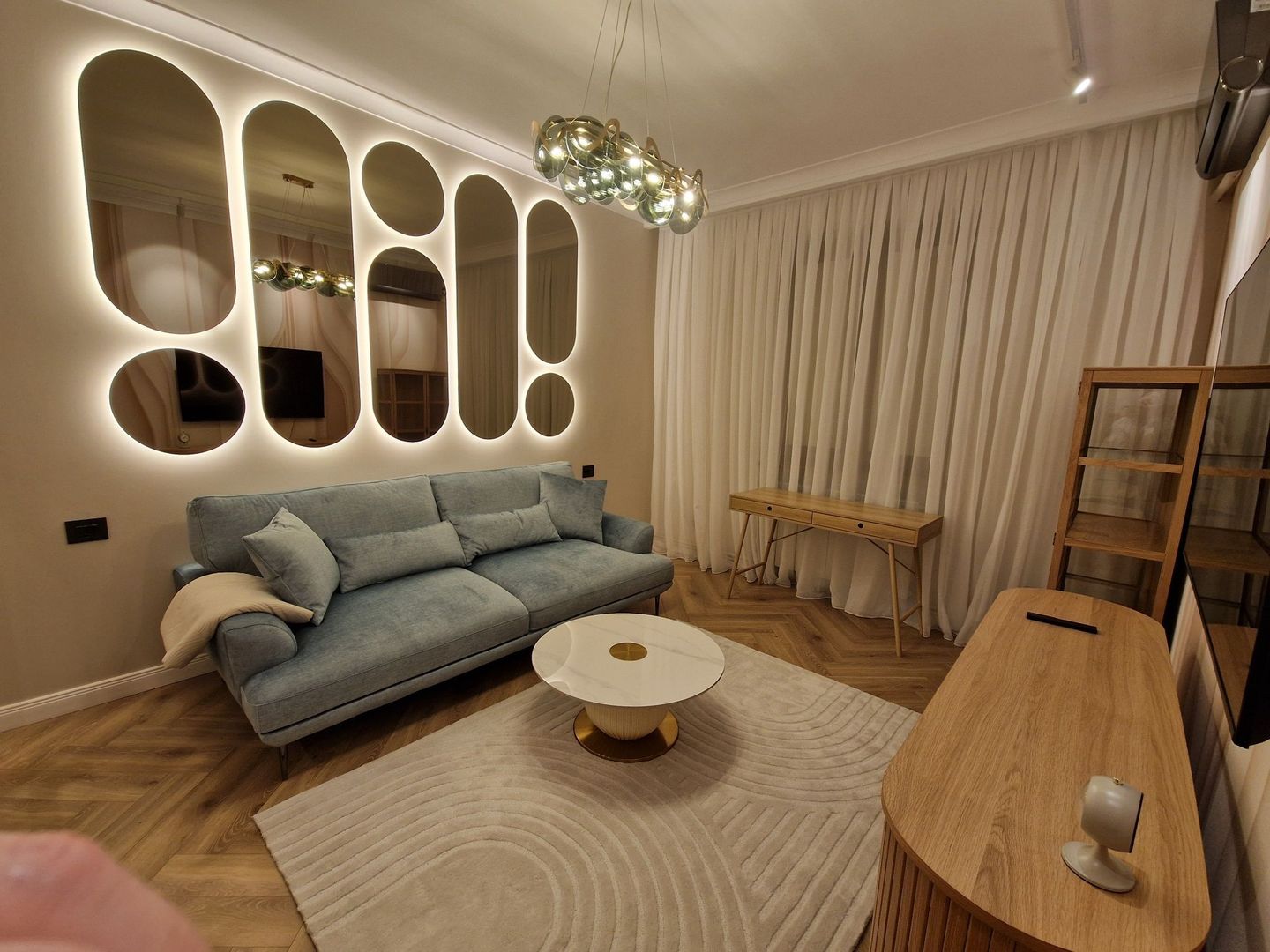 Apartament modern 2 camere, centrală proprie, zonă Orizont