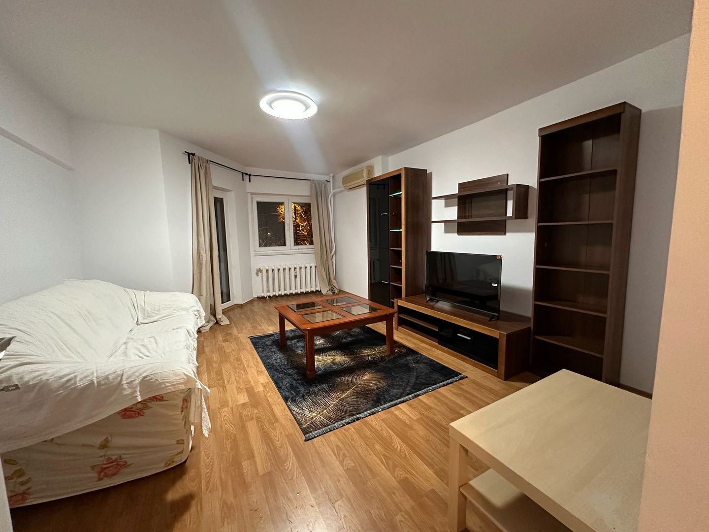 Apartament de inchiriat 3 camere, Metrou Crangasi, Bucuresti A35