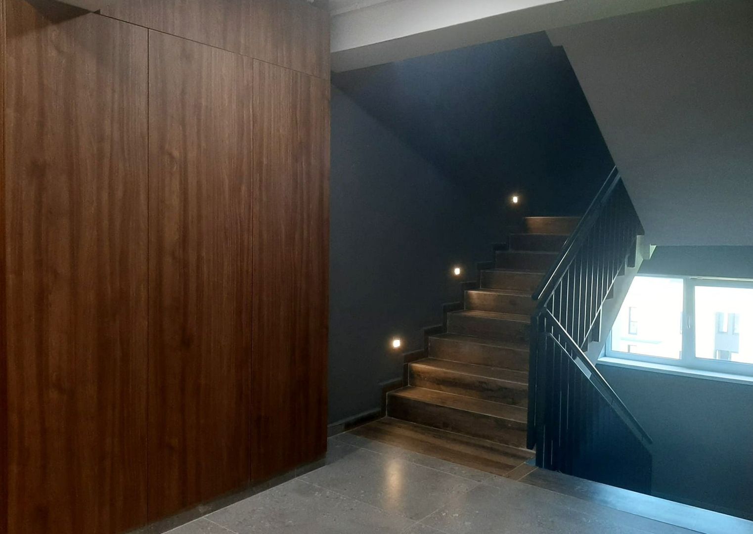 Apartament cu 3 camere situat la etajul 3 zona rezidentiala Rasnov - imaginea 5