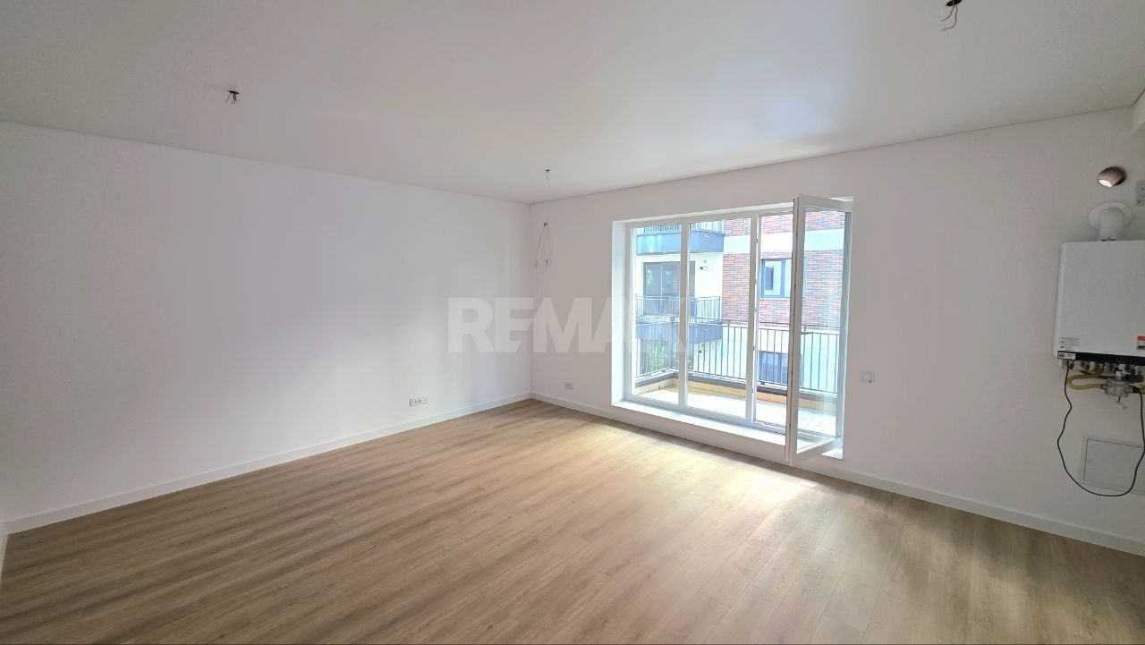 Apartament cu 1 cameră în București, Pipera, România
