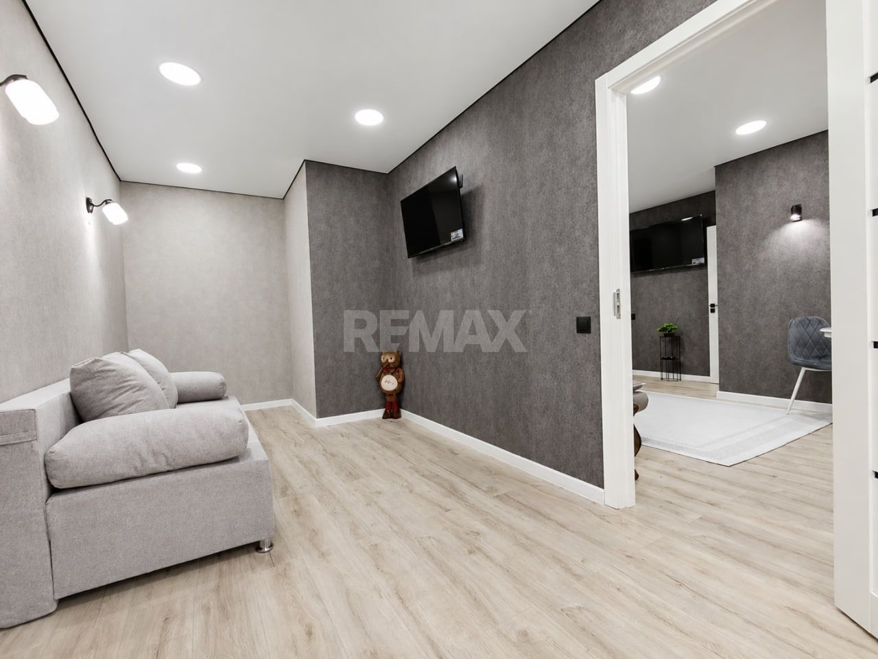 Exclusiv! 2 camere, Râșcani, Kiev 8/2 – etajul 2/5, reparație capitală nouă - imaginea 15