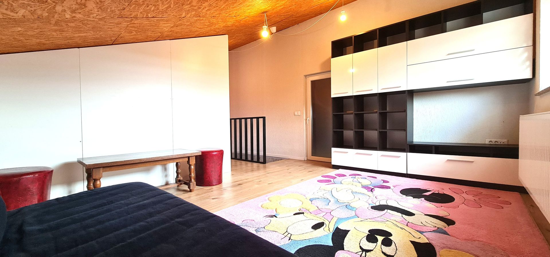 Casa 3 camere semimobilata semiutilata modern cartier Izvor Tarlungeni Brasov - imaginea 9