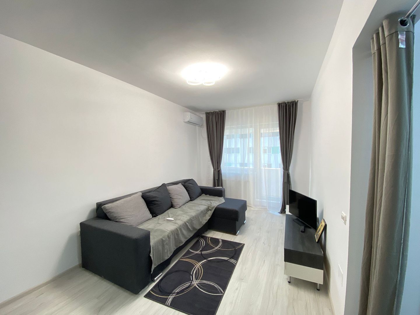 De inchiriat apartament de 2 camere zona Militarii/Parcare inclusa MD1