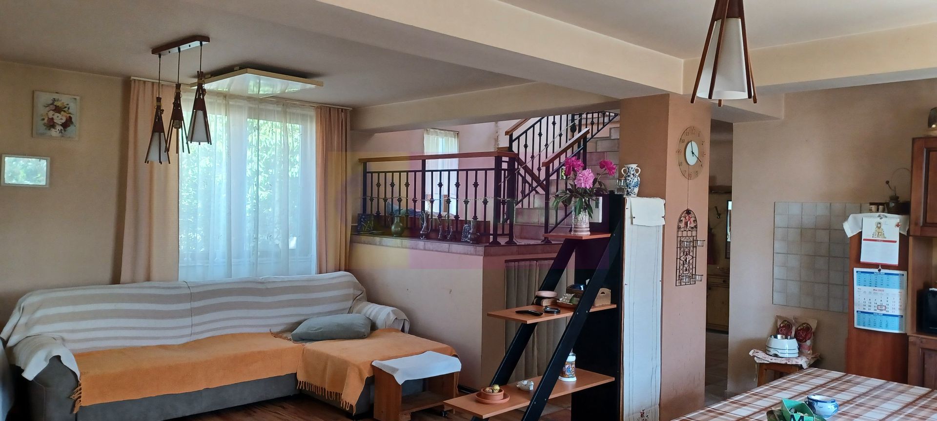 Joița, vilă 5 camere 187 mp utili + garaj, terasă, pivniță, curte 578