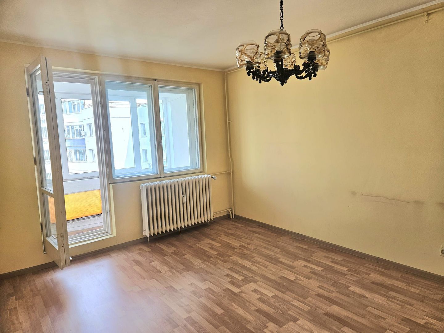 Vand apartament 2 camere la 5 minute de metrou Tineretului - imaginea 14