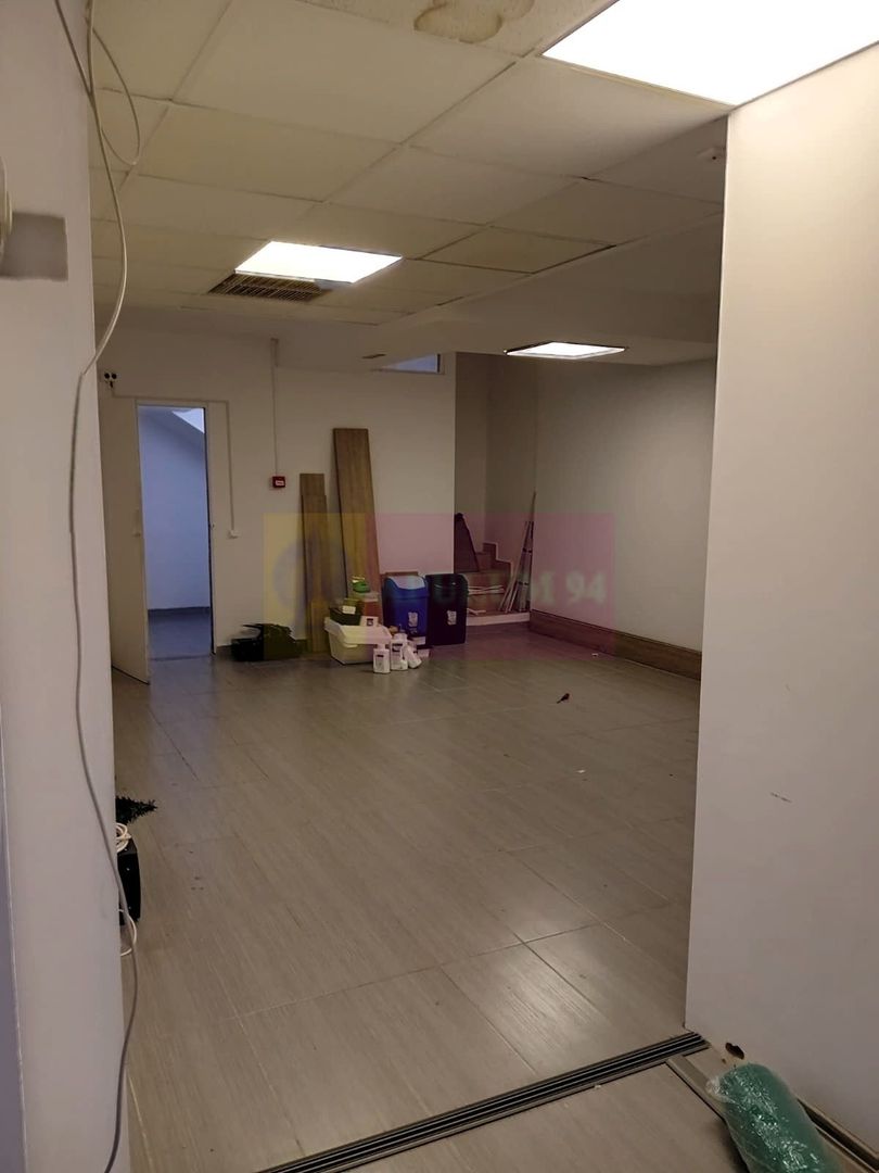 Spatiu 106 mp, intrare separata, utilitati incluse, langa Mall Prosper