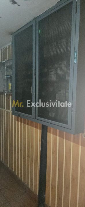 De vânzare apartament 2 camere decomandat | Zona 8 Mai - imaginea 6