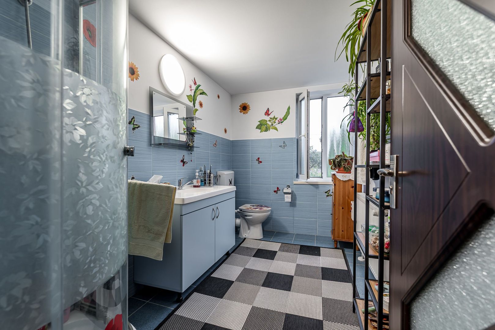Imagine 15 - 🏡 Mai mult decât o casă: libertatea de a trăi aproape de natură