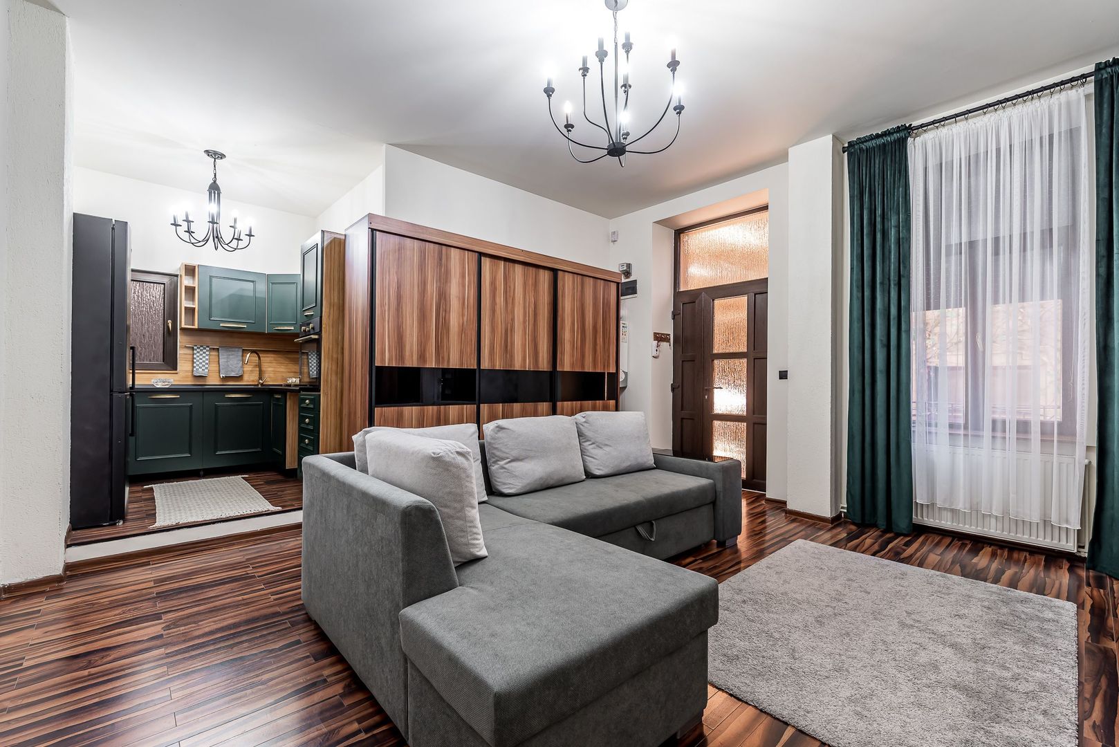 Imagine 1 - APARTAMENT ULTRACENTRAL | STR. UNIRII | MONUMENT ISTORIC - COMISION 0