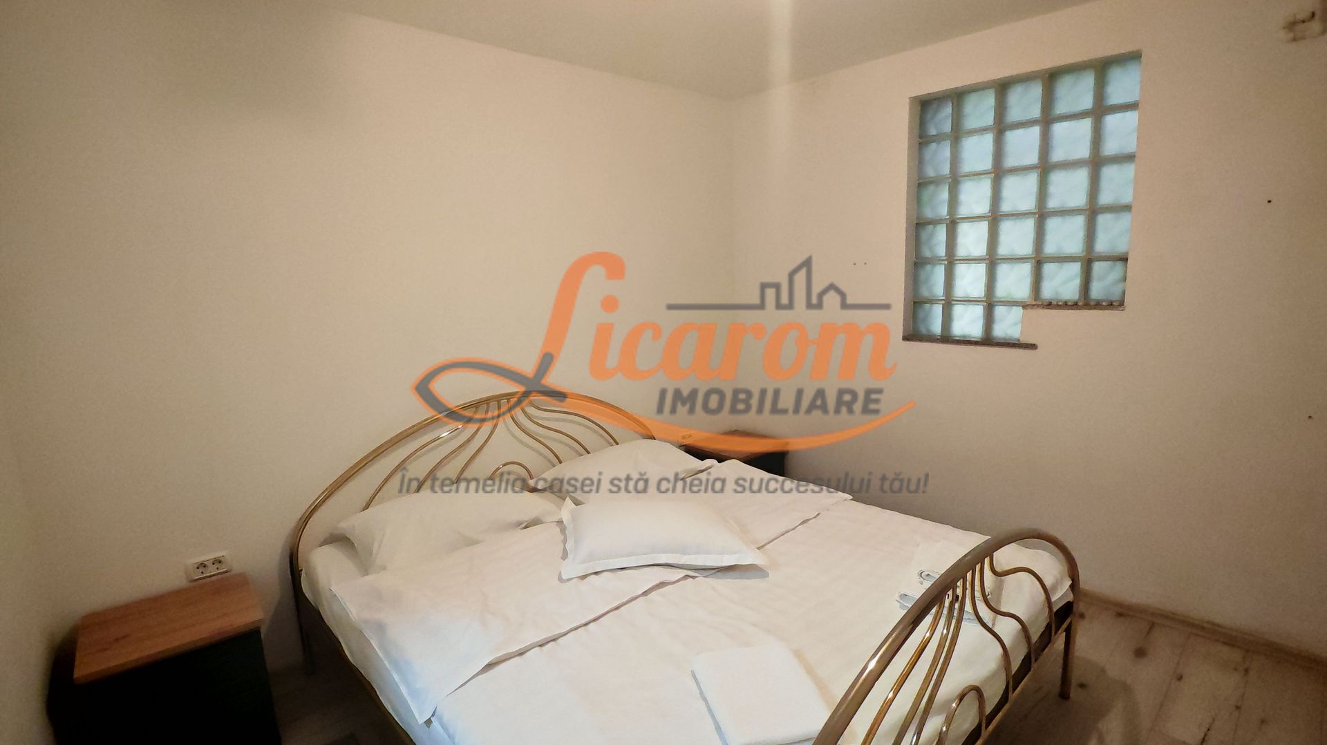Vila 10 camere,pretabil compartimentare in 2 unitati separate,ASTRA. - imaginea 19